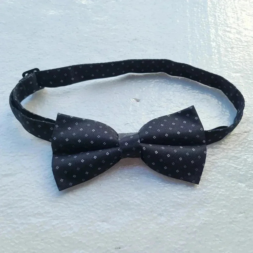 Society Of Threads Mens Adjastable Waist Formal Bow Tie Black Gray Print OS